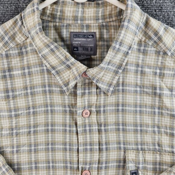 Quiksilver Button Up Shirt Short Sleeve Men Surf Outdoors Green Plaid XL Woven - Picture 1 of 16